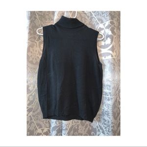 Turtleneck tank top